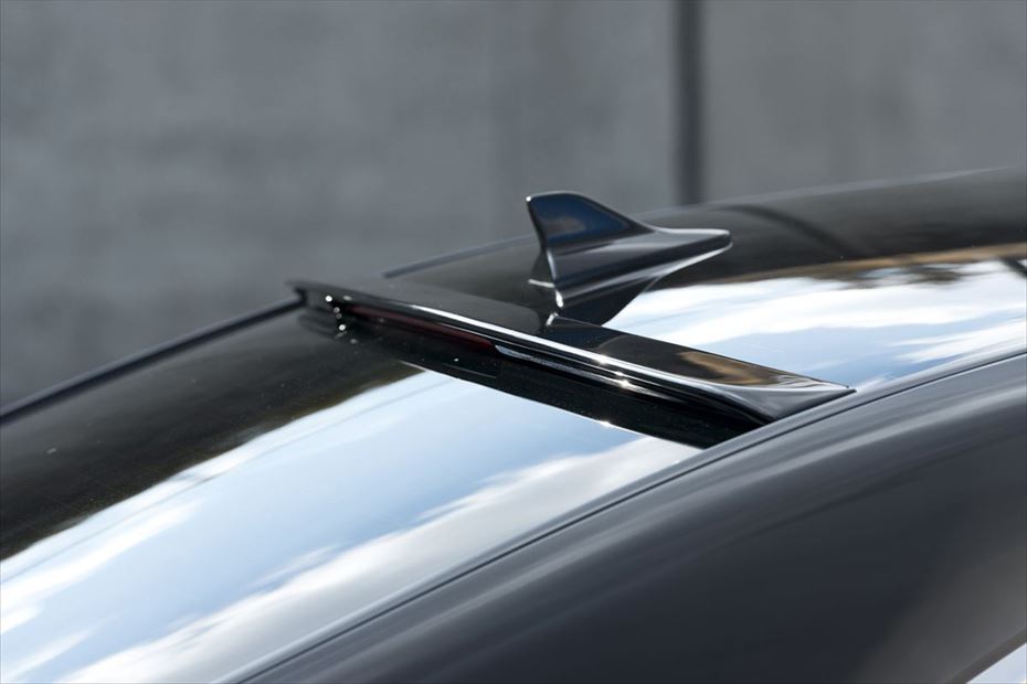 Lexus LS AIMGAIN Pure VIP roof spoiler - image 12