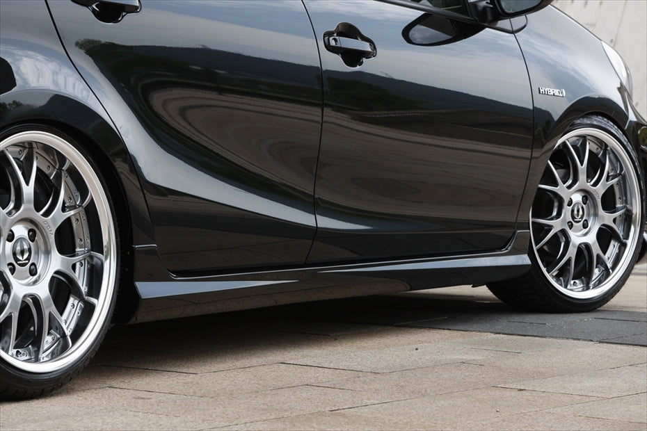 Toyota AQUA AIMGAIN Nhp10 front bumper - image 10
