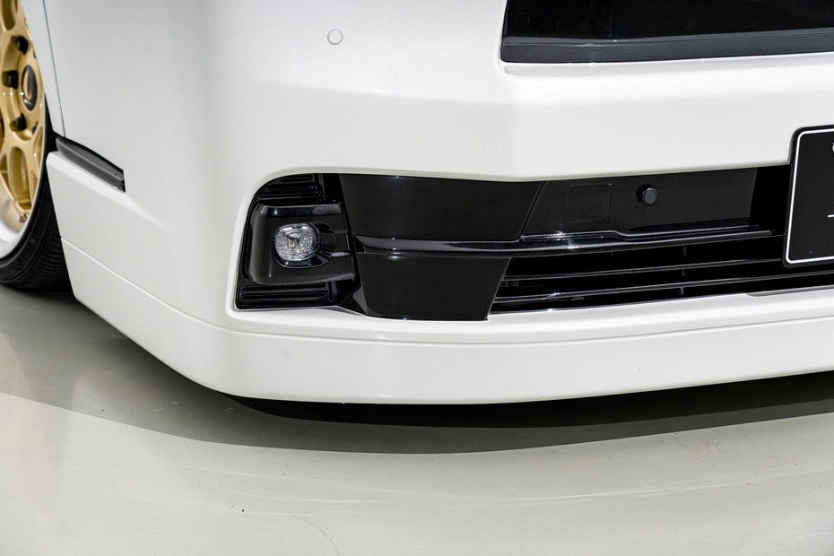 Toyota HiAce AIMGAIN Pure VIP junv200hina02 - image 11