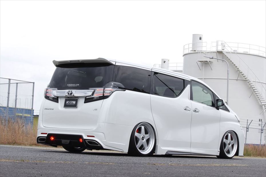 Toyota Vellfire AIMGAIN Pure VIP front bumper - image 14