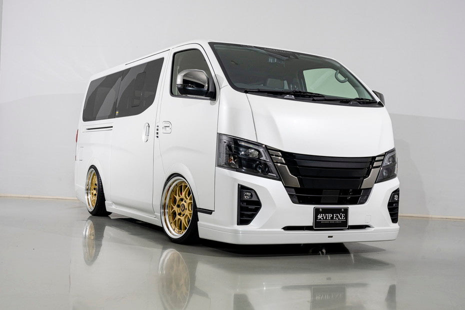 Nissan Caravan AIMGAIN VIP EXE floor mat set