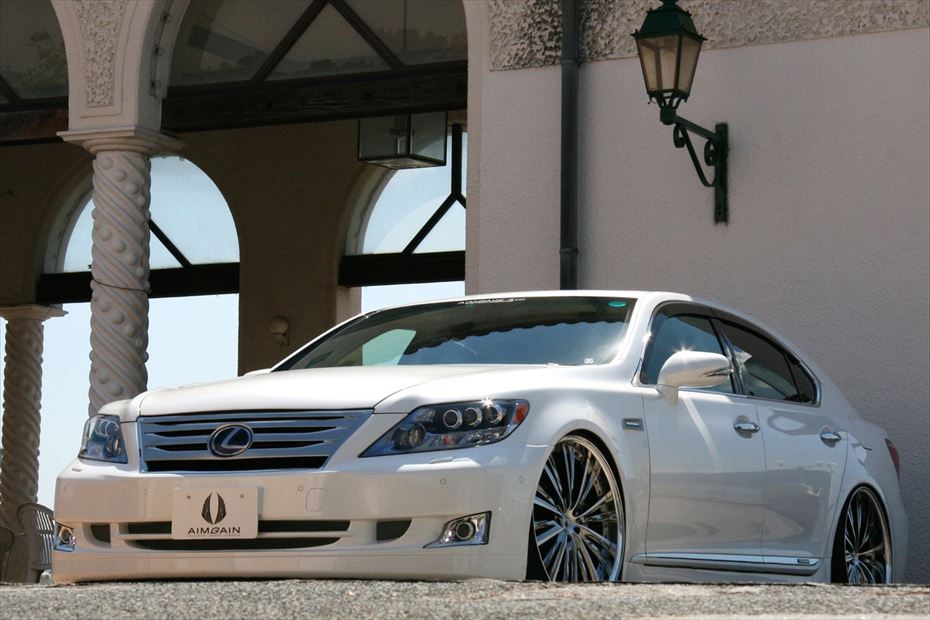 Lexus LS AIMGAIN Pure VIP front fender duct