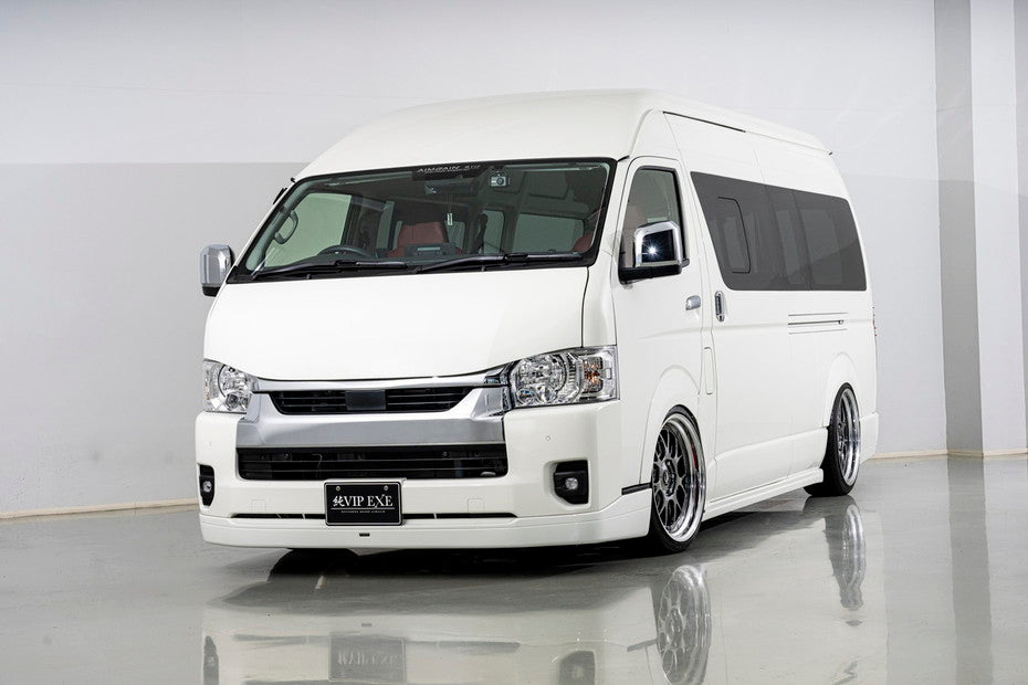 Toyota HiAce AIMGAIN wide body exhaust tips