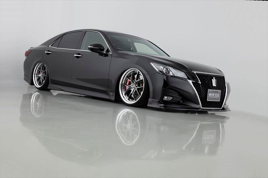 Toyota Crown AIMGAIN VIP EXE boot spoiler - image 2