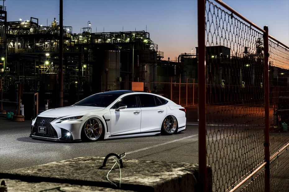 Lexus LS AIMGAIN Pure VIP rear under spoiler - image 2