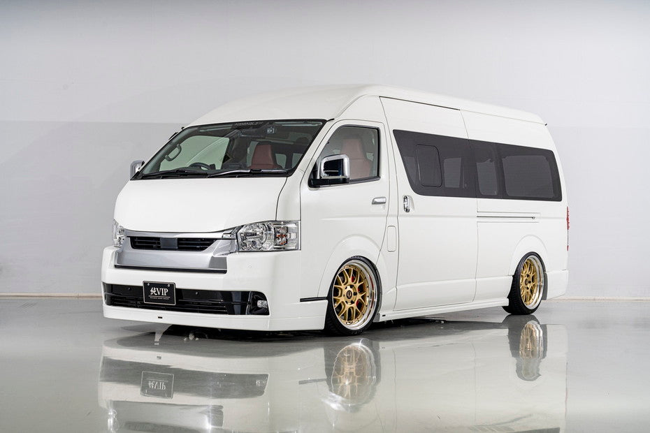 Toyota HiAce AIMGAIN wide body exhaust finisher - image 2