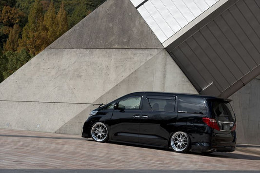 Toyota Alphard AIMGAIN Pure VIP side step - image 2