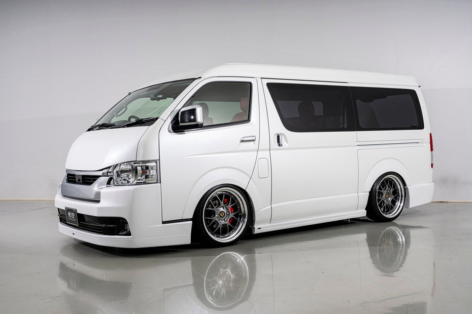 Toyota HiAce AIMGAIN wide body exhaust finisher - image 3