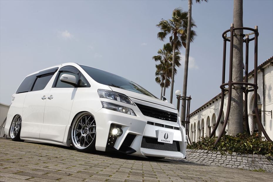 Toyota Vellfire AIMGAIN Pure VIP exhaust finisher - image 3