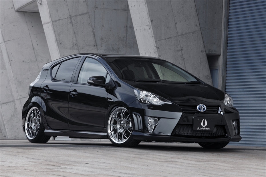 Toyota AQUA AIMGAIN Nhp10 rear wing - image 4