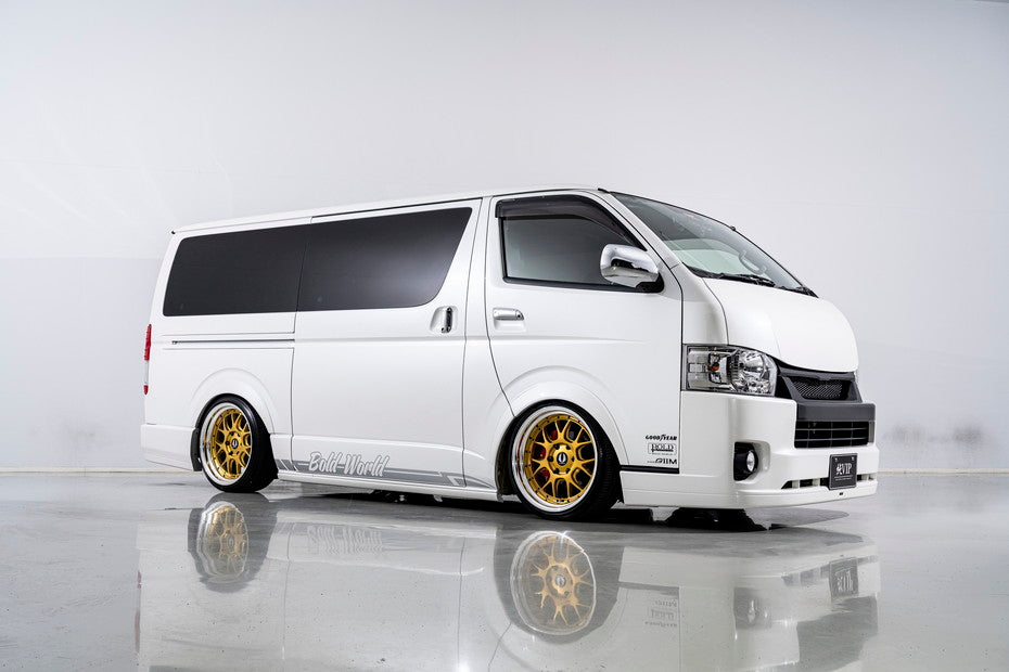Toyota HiAce AIMGAIN Pure VIP floor mat set - image 6