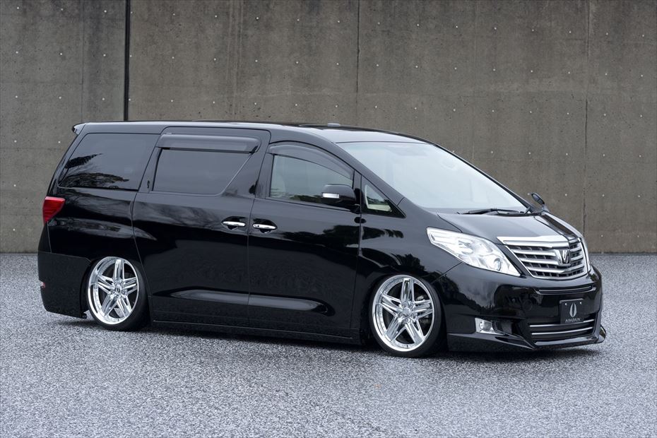 Toyota Alphard AIMGAIN Pure VIP front bumper - image 9