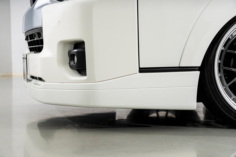 Toyota HiAce AIMGAIN wide body exhaust tips - image 9